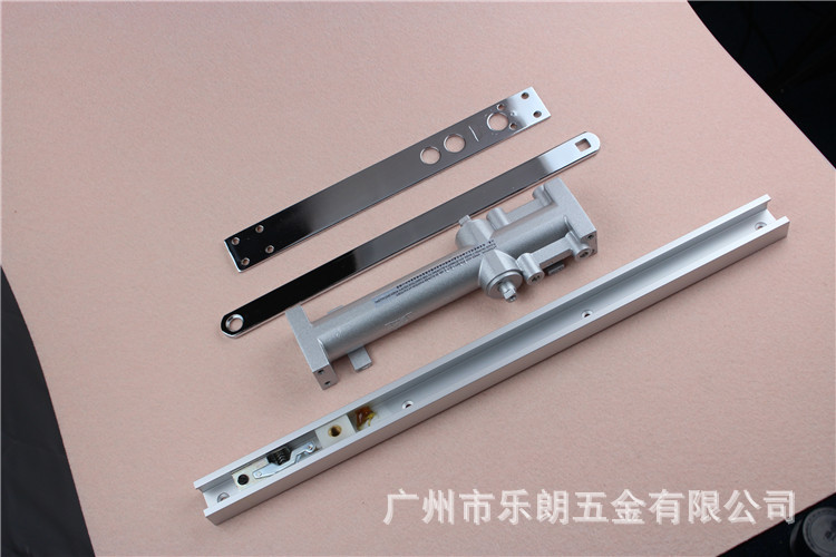 老司机黄色网站老司机黄色网RDC-04 隐形式防火闭门器
